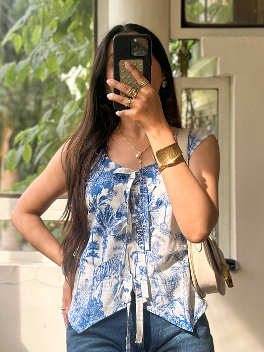 The Blue Porcelain Edit West