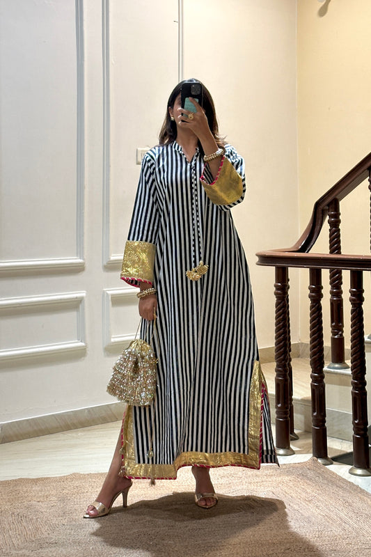 Noir Gota Kaftan