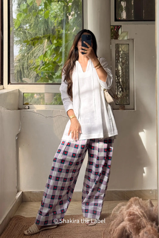 Kala Khatta - Checkered Farshi Set