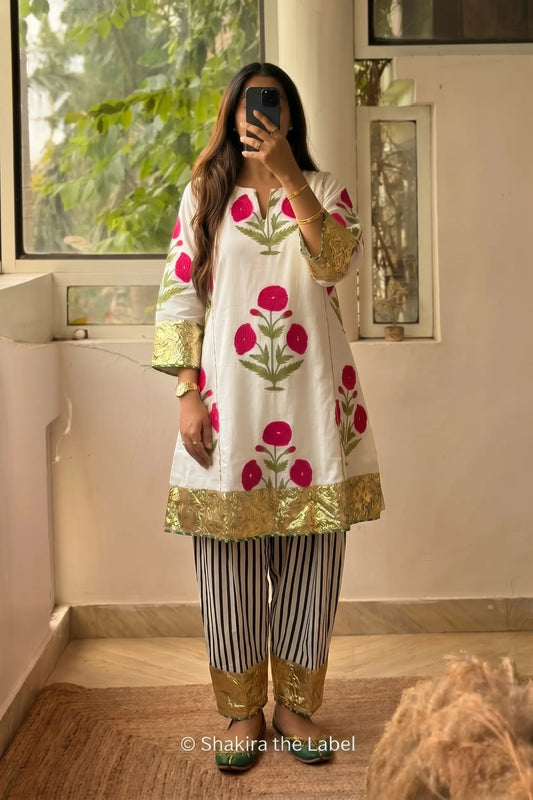 Rani Mughal Boota Choga Set
