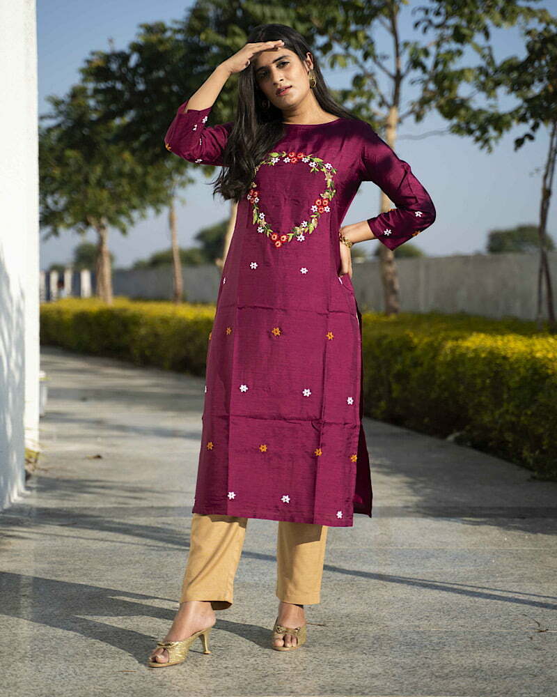 Tazzels3 - Burgundy colour 3 panel kurti with pleats & tie on both sides  with antique gold work detailing on front panel & sleeves !!! TailorZ 101  Price: 180 AED / 3600 INR | Facebook